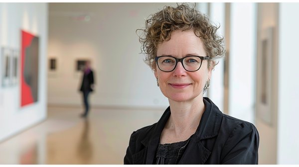 Dr. Fiona Blackwood
